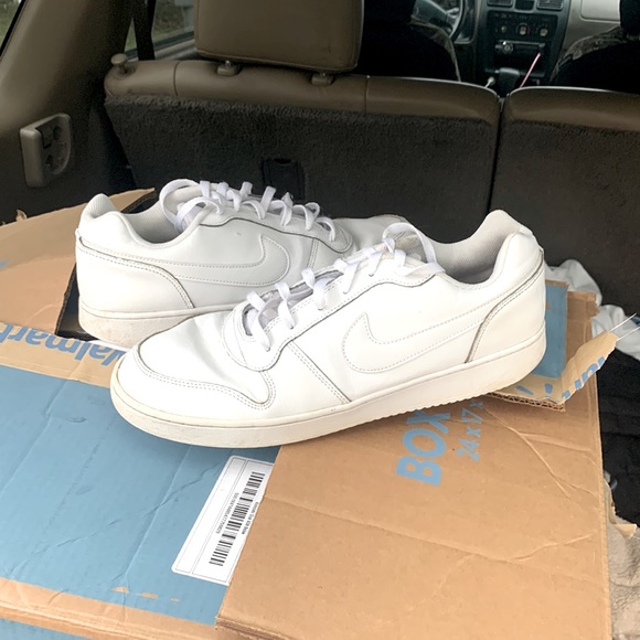 White Nike air forces size 13 - Picture 1 of 2